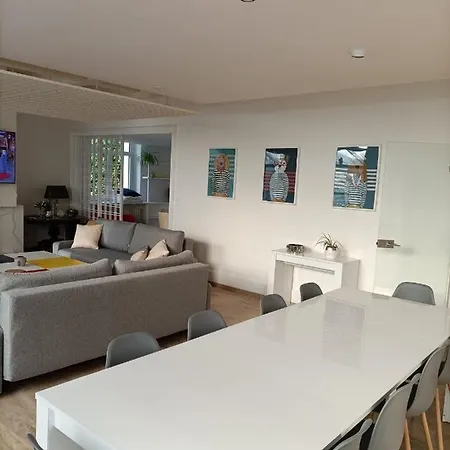 Вилла Du Bois Chasson *